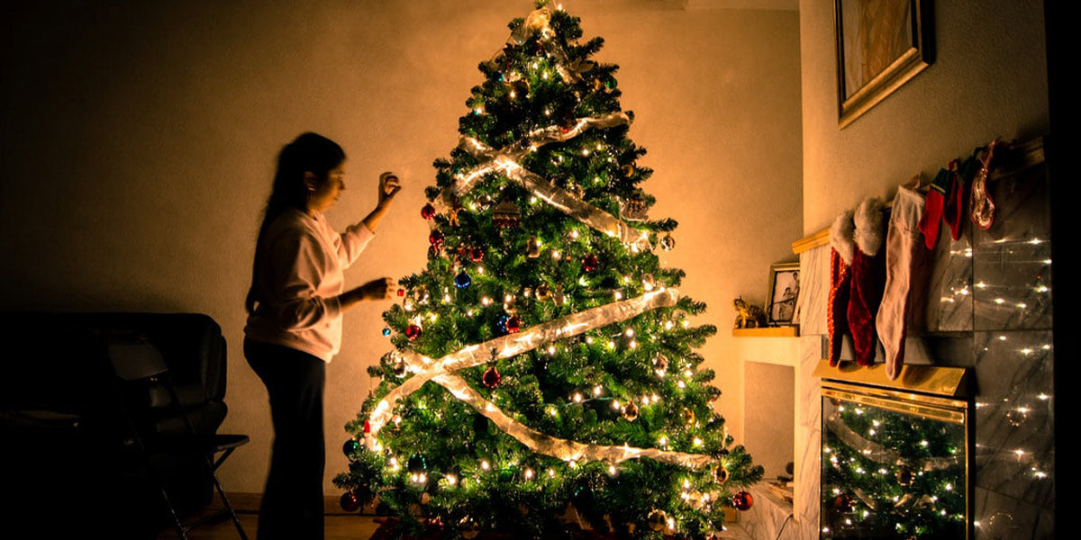 Christmas-tree-and-light